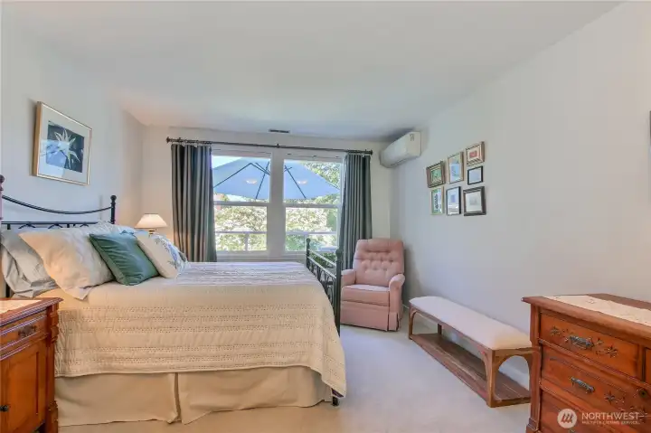 bedroom with nice windows bedroom with nice windows