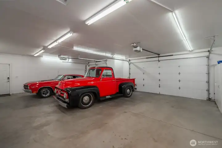 3-Car Garage
