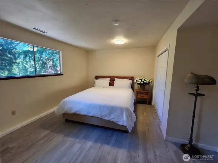 The bedroom 2 is at lower level