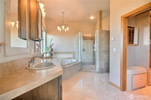 Spacious Master bath