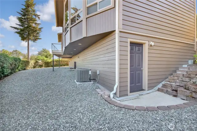Spacious Courtyard