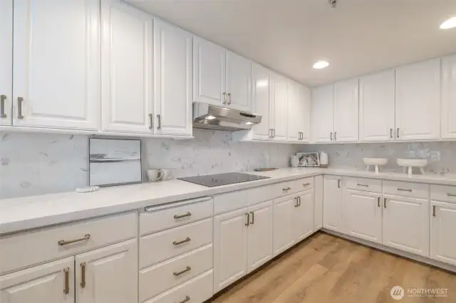 Beautiful bright kitchen