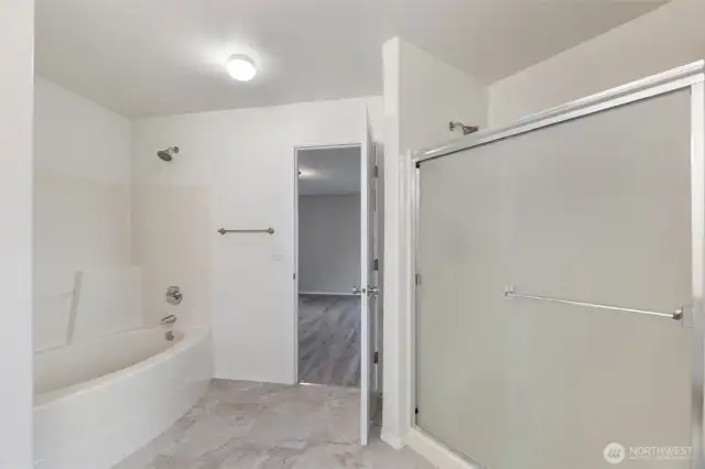 Nicely appointed primary bath!