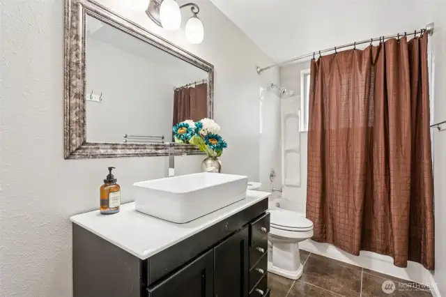 downstairs full bathroom
