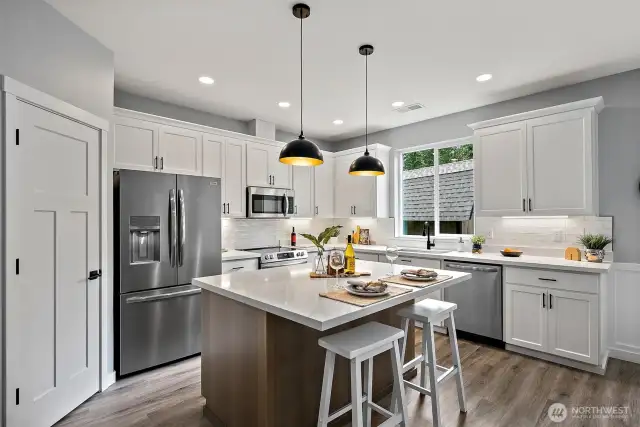 Pantry & Pendant Lights!