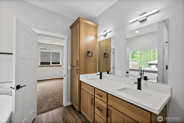 Quartz Slab Countertop & Dual Sinks!