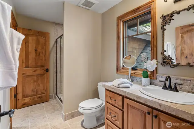 Bedroom 2 Bath