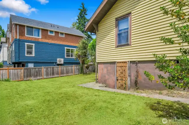 This is the northwest side of the property.