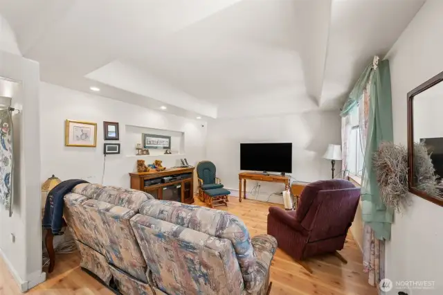 Entry/Living Room - Level 2