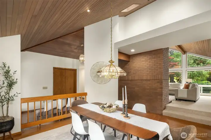 Entertainment sized formal dining room