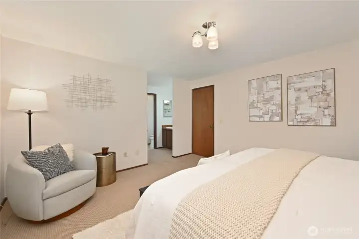 Primary suite