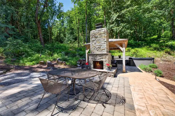 Fireplace and pizza oven