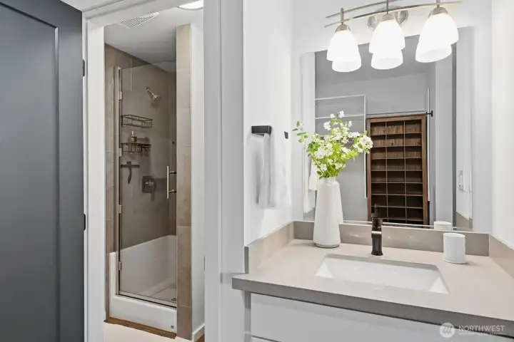 Primary 3/4 Bath