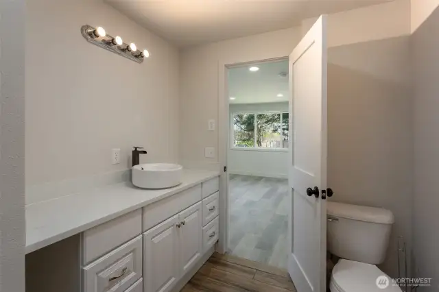 Primary bath