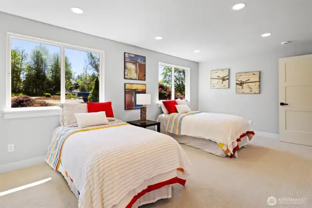 2nd oversize bedroom with Berber carpet
