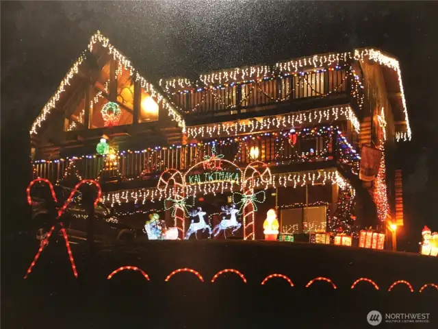 All Christmas'd up.