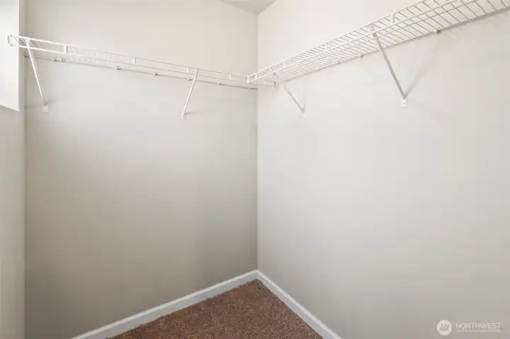 Another walk in closet