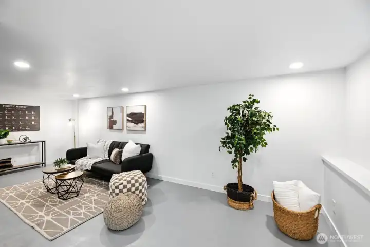 Remodeled basement perfect rec room or family movie night!