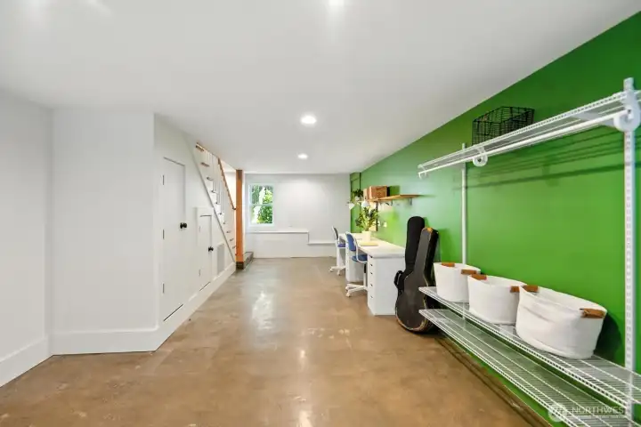 oversized mudroom and workspace