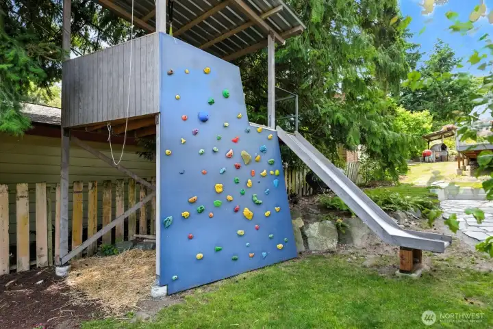 Fun play structure perfect for youngsters