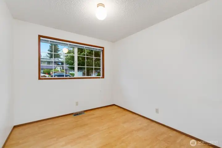 This is the 3rd bedroom.
