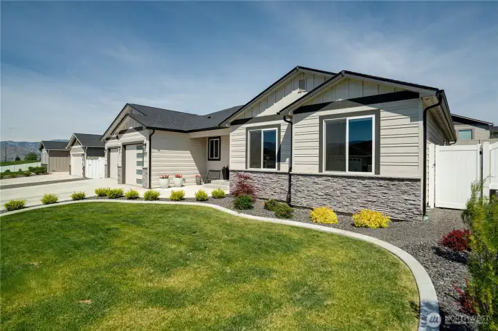 Pretty Modern Curb Appeal