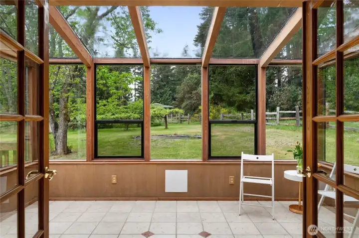 Sun Room off back of home