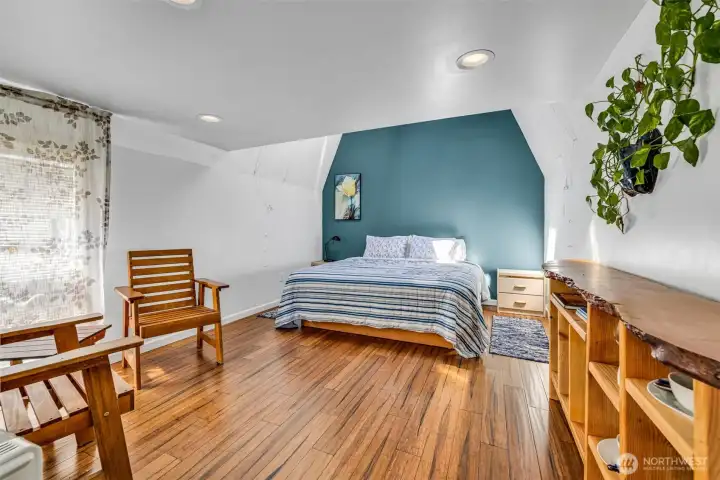 Shed Bedroom/Sitting Room