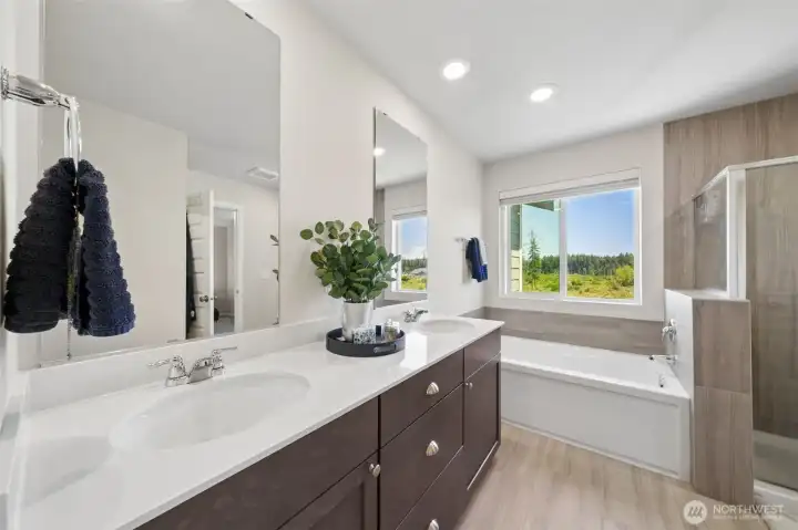 Beautiful 5 pc spa inspired Primary bathroom