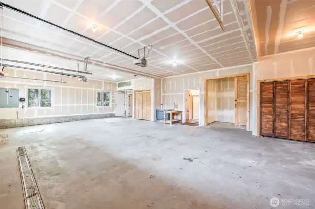 3 Bay Garage
