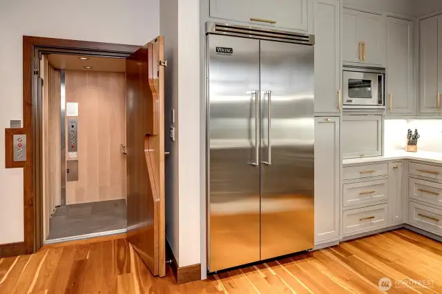 Elevator access and Viking fridge