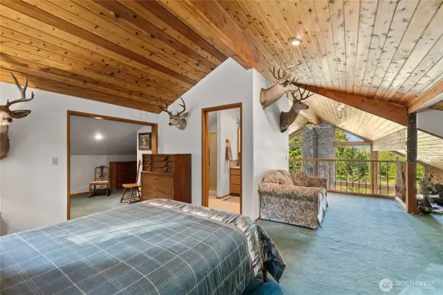 Primary suite