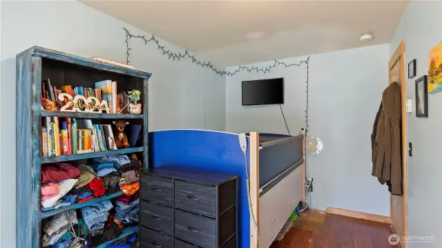 Second BR with door to Hallway on the right,…