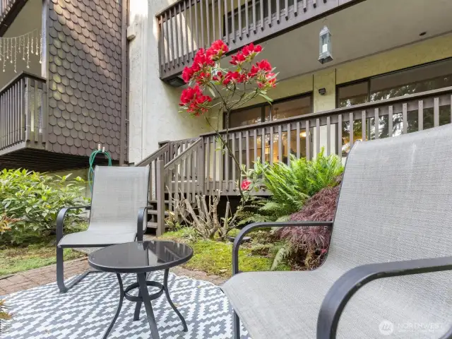 Additional patio right below your deck!