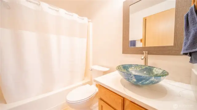 Main bathroom