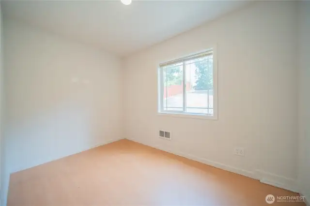 Lower bedroom #3