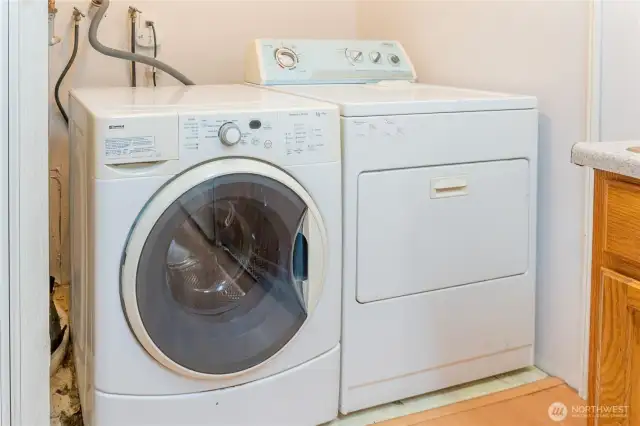 Washer & Dryer