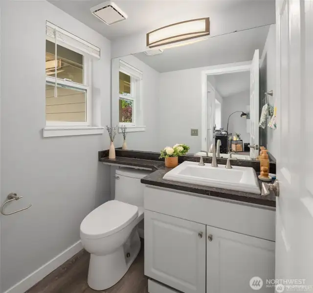 Powder/Half Bath