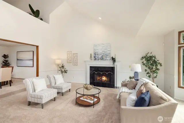 Formal dining room to the left