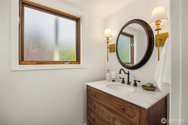 Main floor hall bathroom has been completely re done!