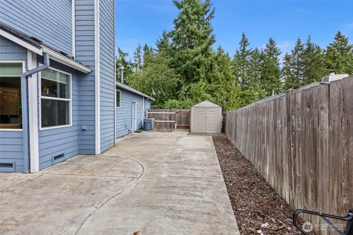 Gardening Shed. Large wrap around patio