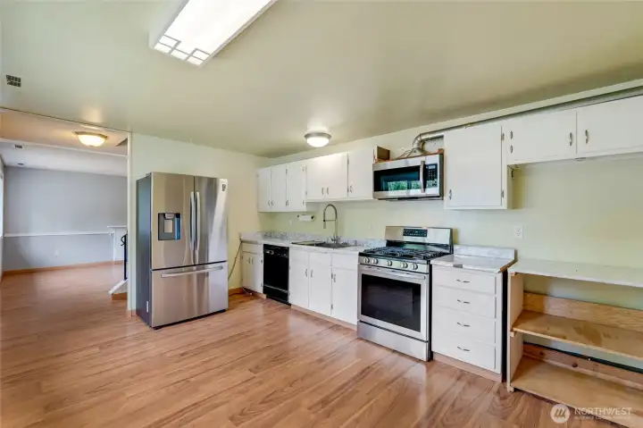 Open kitchen