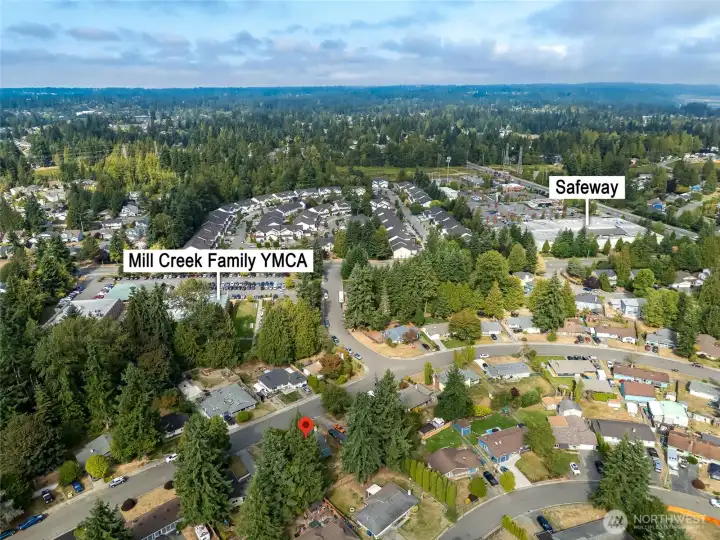 Great location next to Safeway and YMCA!