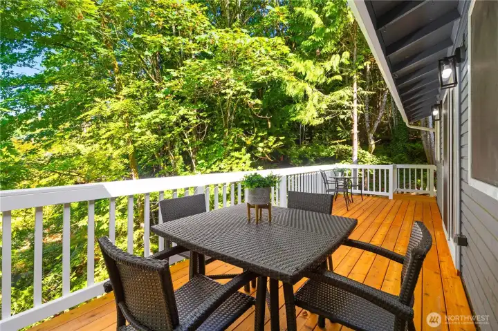 It feels like you're living in a treehouse. It's so private up here!