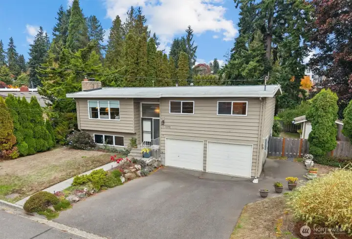 This home has not been on the market since 1966!  Just one owner and lovingly cared for, waiting for it's next buyer to add a few updates and personal touches.  Amazing location, nearby parks and amenities.  Close to transit and the light rail