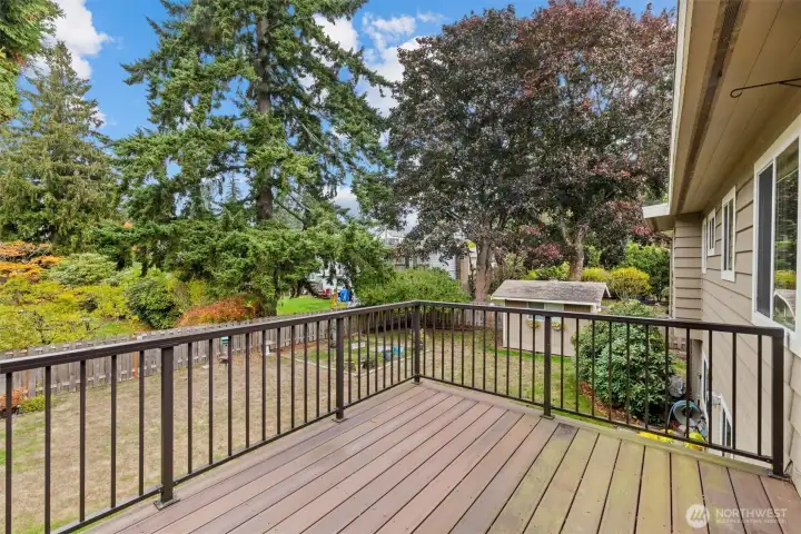 What a great lot!  Plenty of sun throughout the day, the backyard is perfectly level and gets plenty of sun