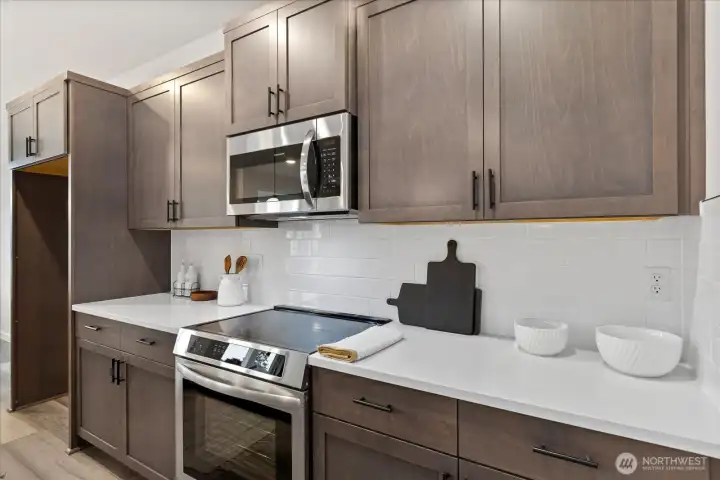 Images shown are of Unit 96 – the same floorplan. Interior colors will vary.