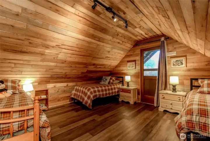 XL bedroom upstairs with private deck