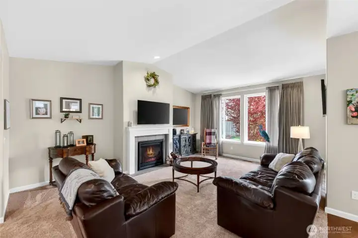 Cozy up by the fire while waiting for the dinner to be cooked. Need cooled off in the summer? The home has AC!