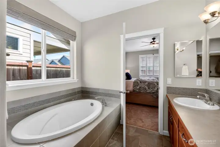 Soak your cares away in the oversized tub